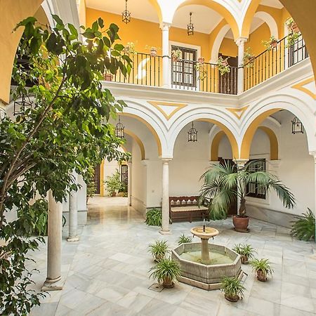Magico Apartamento En Casa Palacio Del Siglo XVII Севилья Экстерьер фото