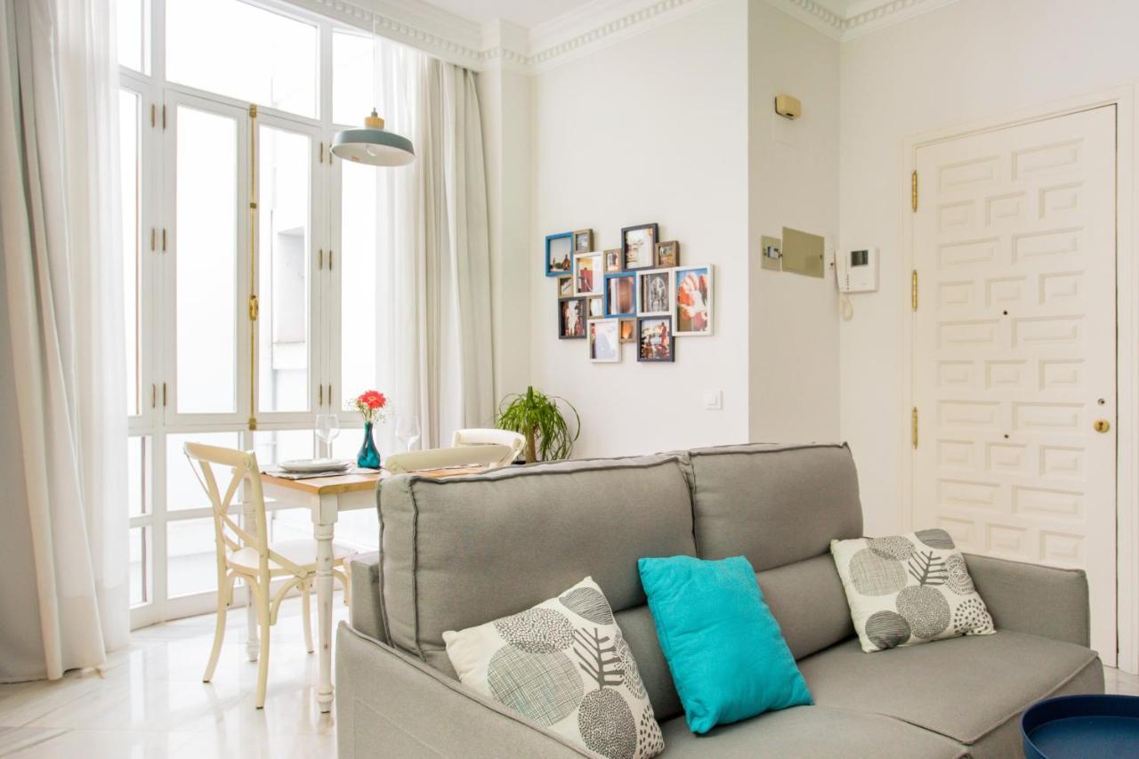 Magico Apartamento En Casa Palacio Del Siglo XVII Севилья Экстерьер фото